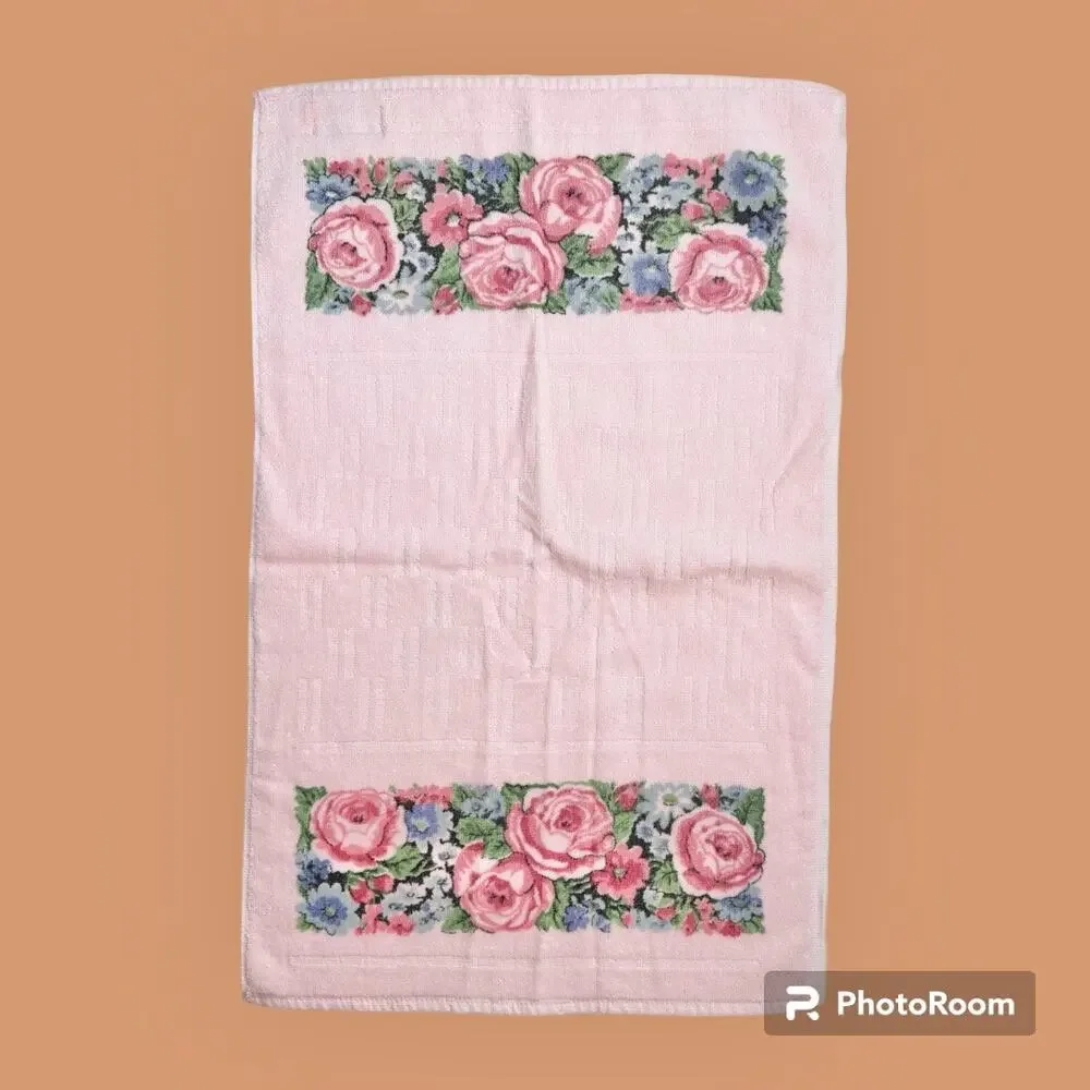 Lady Pepperell Westpoint VTG Pink Floral Made In USA Cotton Blend Hand Towel